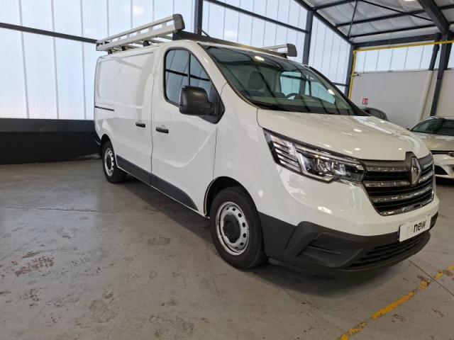 Renault Trafic image 1