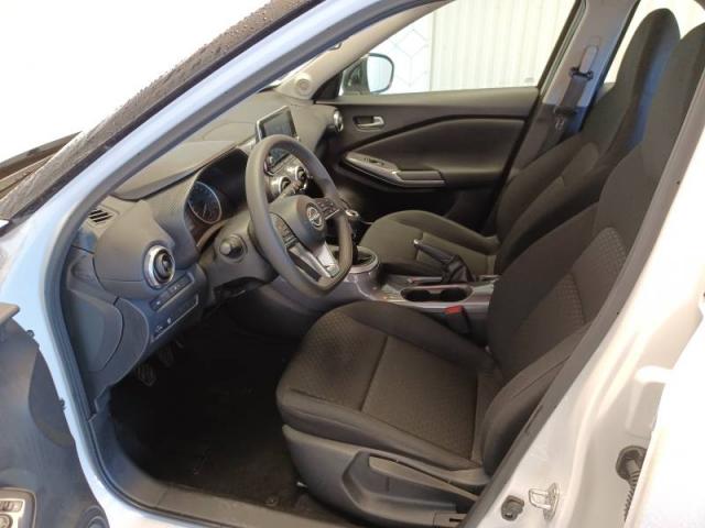 Nissan Juke image 6