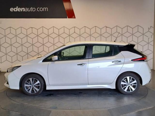 Nissan Leaf image 2