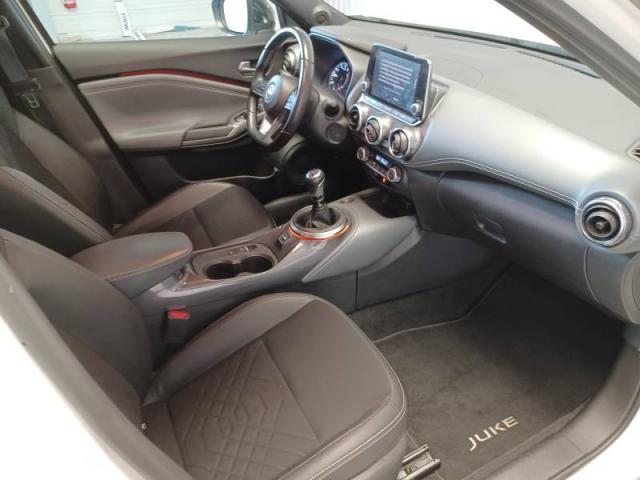 Nissan Juke image 9