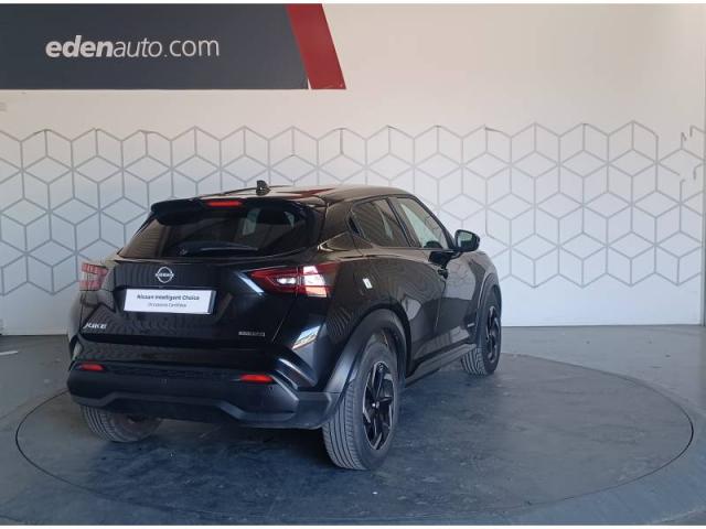 Nissan Juke image 8