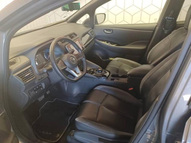 Nissan Leaf image 2