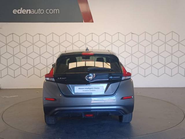 Nissan Leaf image 8