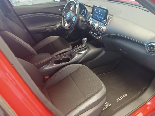 Nissan Juke image 8