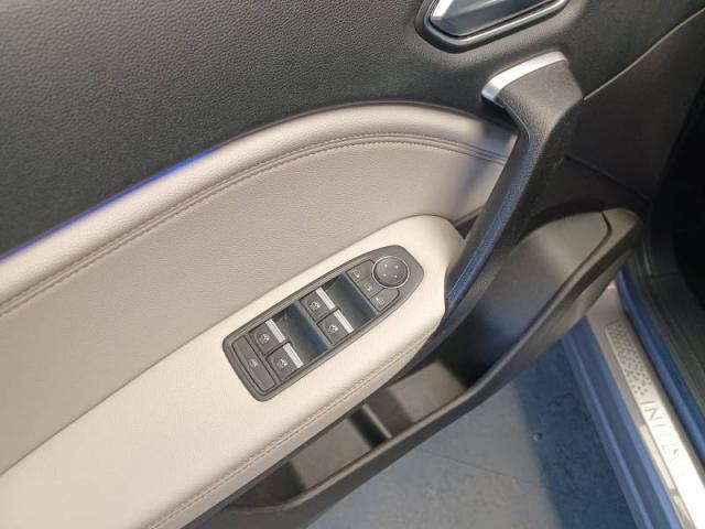 Renault Captur image 6