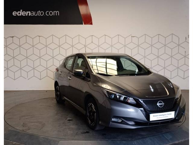 Nissan Leaf image 5