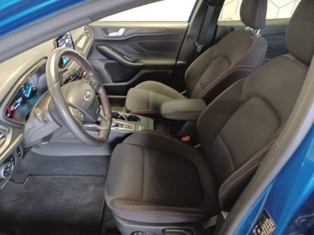 Ford Focus image 9