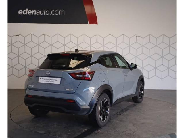 Nissan Juke image 8