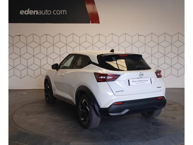 Nissan Juke image 9