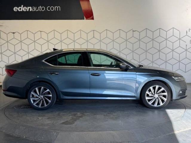 Skoda Octavia image 1