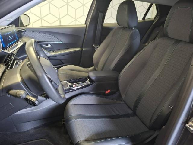 Peugeot 2008 image 6