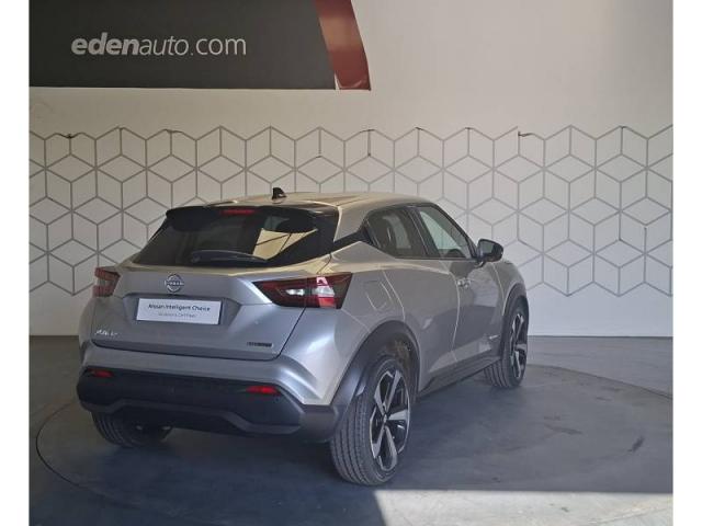Nissan Juke image 9