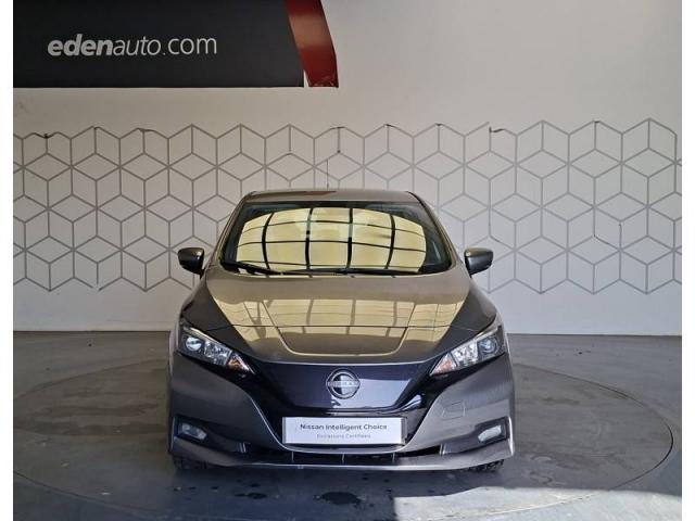 Nissan Leaf image 2