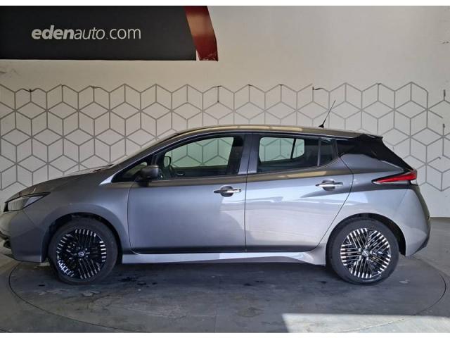 Nissan Leaf image 9