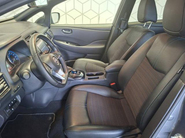 Nissan Leaf image 1