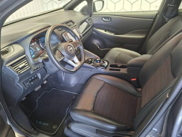 Nissan Leaf image 5