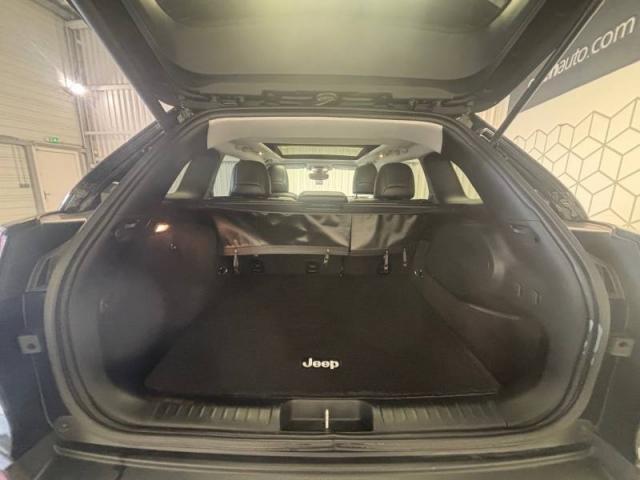 Jeep Cherokee image 3