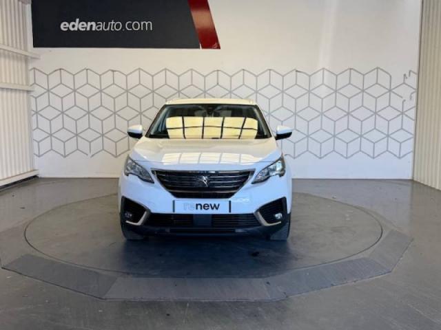 Peugeot 5008 image 1