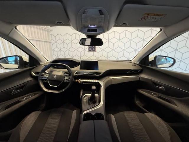 Peugeot 5008 image 8