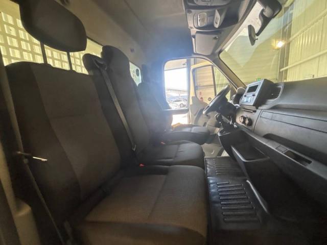 Renault Master image 8