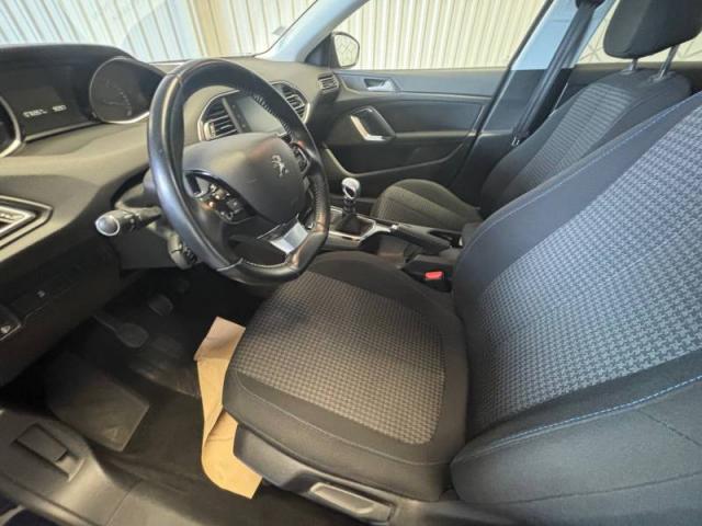 Peugeot 308 image 5