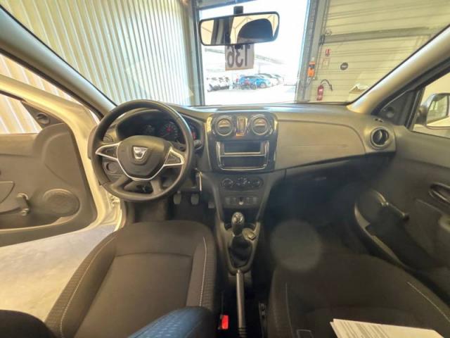 Dacia Sandero image 2