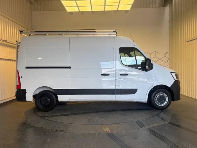 Renault Master image 8