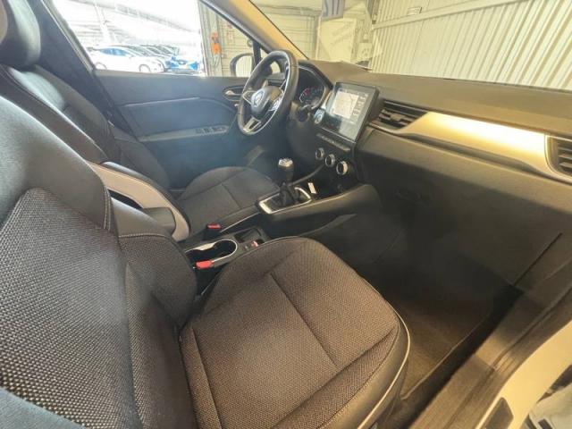 Renault Captur image 9