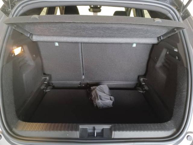 Renault Captur image 2