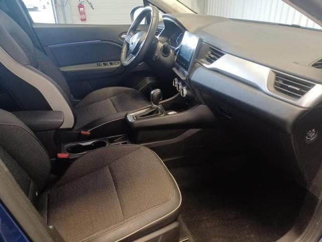 Renault Captur image 8