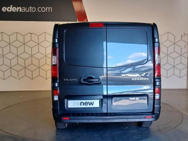 Renault Trafic image 8