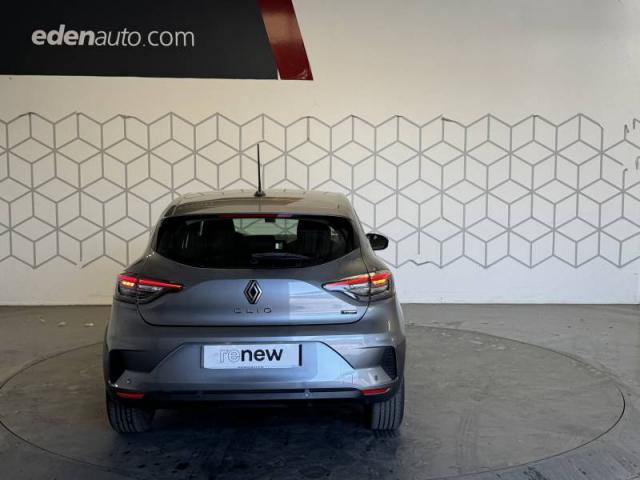 Renault Clio image 8