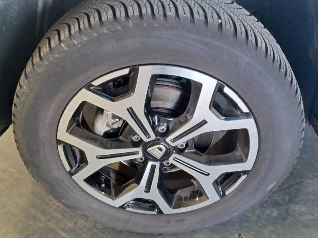 Dacia Duster image 9