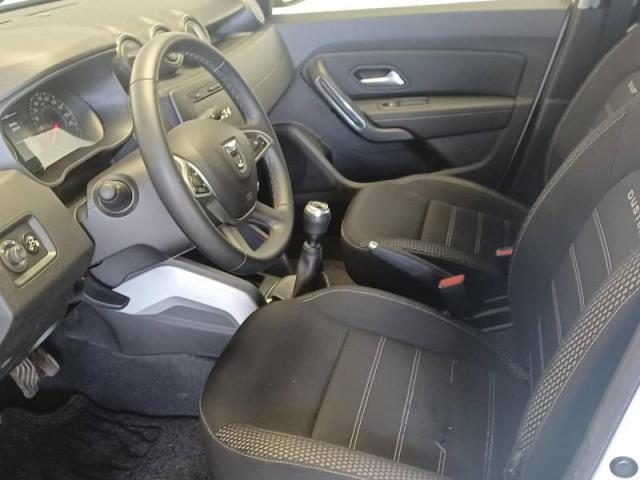 Dacia Duster image 4