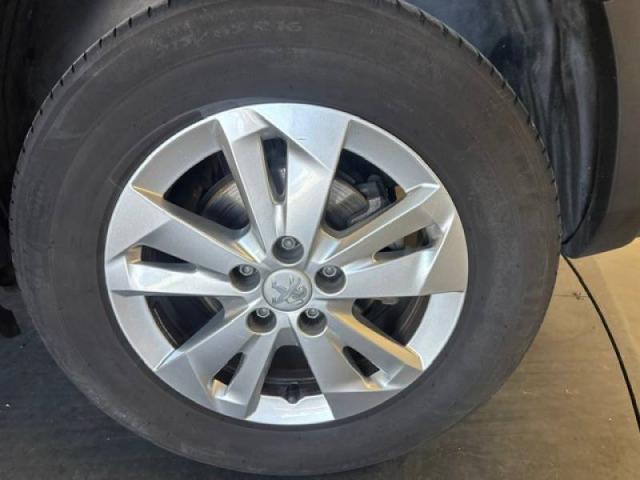 Peugeot Rifter image 9