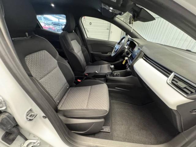 Renault Clio image 7