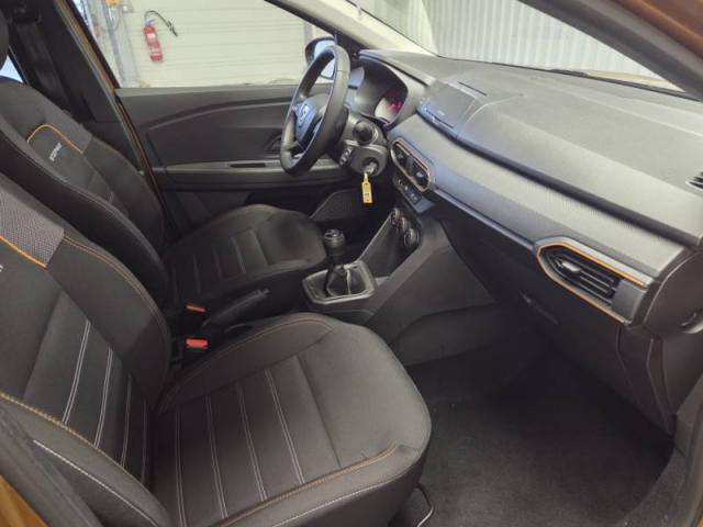 Dacia Sandero image 8