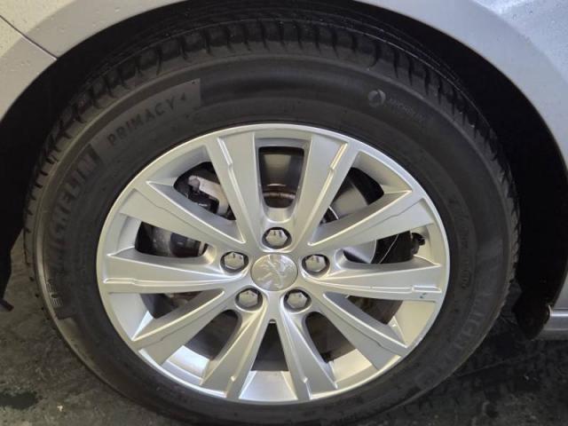 Peugeot 308 image 4