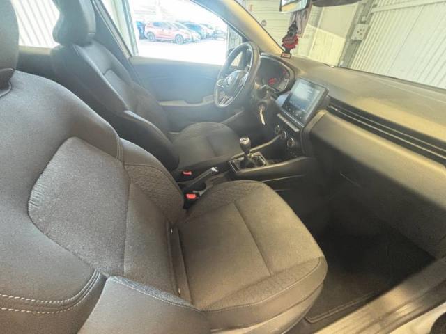Renault Clio image 6