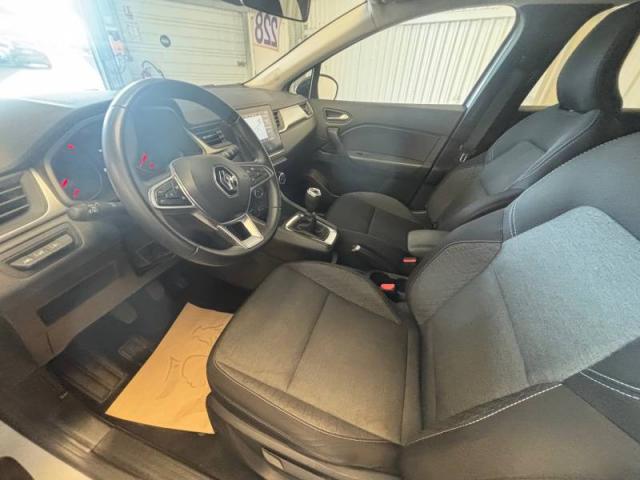 Renault Captur image 1