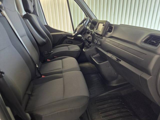 Renault Master image 7