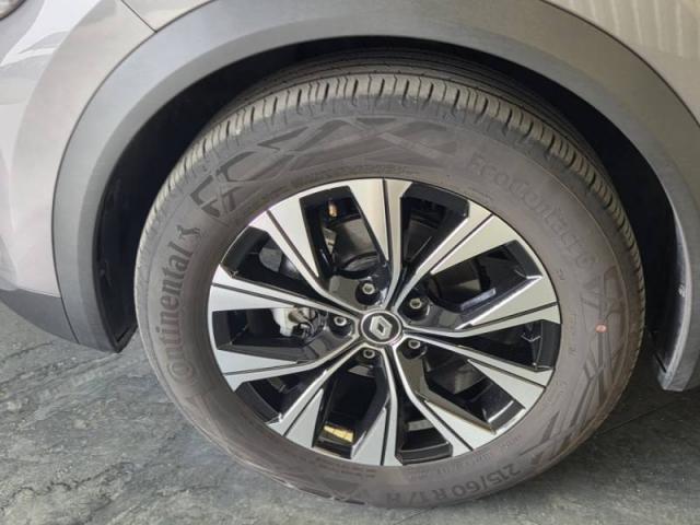 Renault Captur image 2
