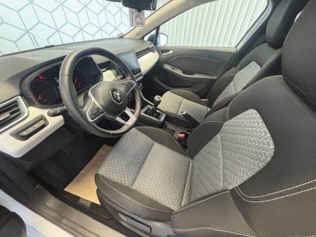 Renault Clio image 9