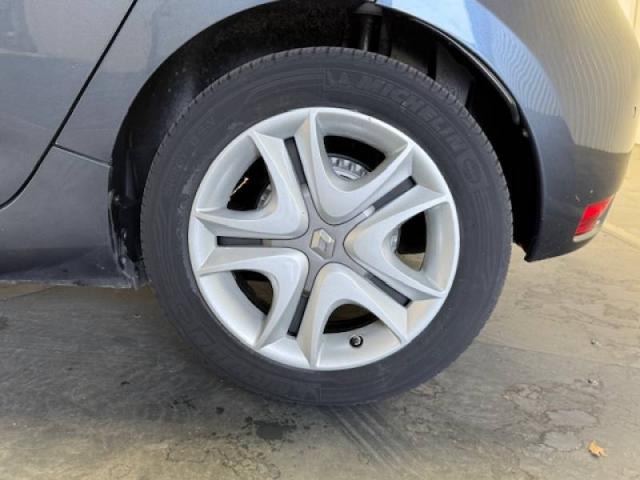 Renault Zoe image 9