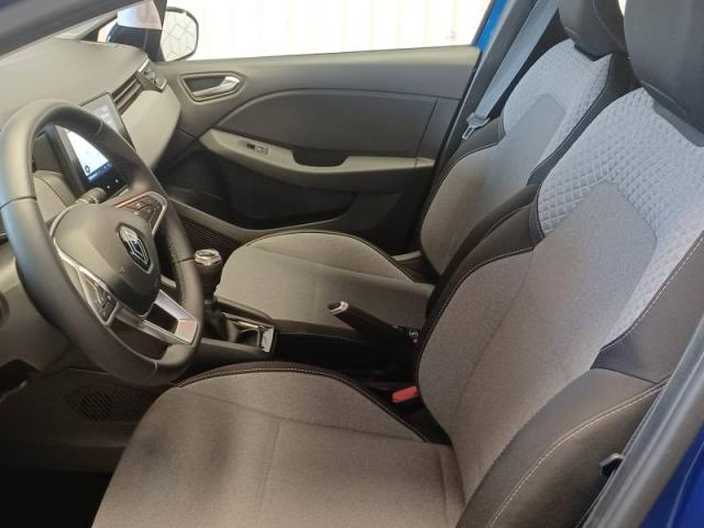 Renault Clio image 4