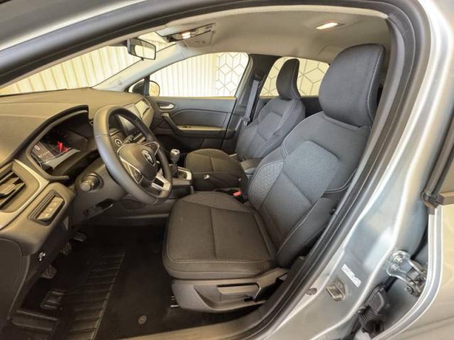 Renault Captur image 1