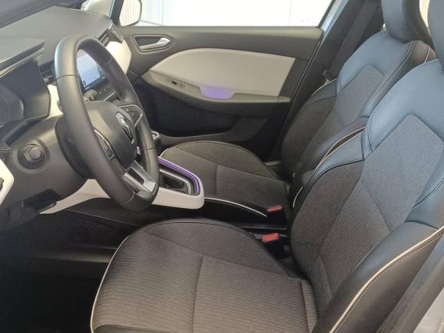 Renault Clio image 1