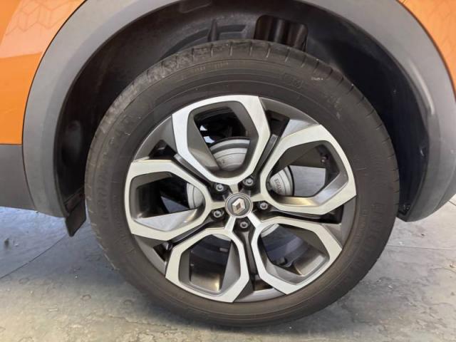 Renault Captur image 8