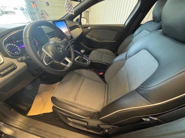 Renault Clio image 1