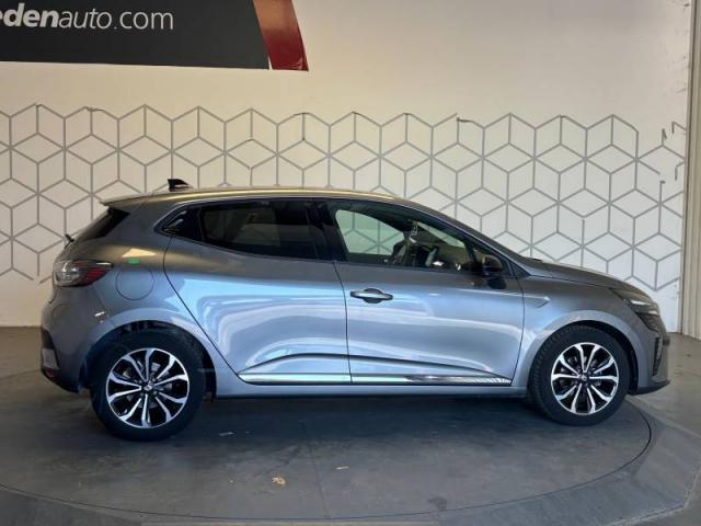 Renault Clio image 9